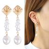 Kenjay Moda Otoñal Europea y Americana Aretes de Perlas para Mujer Perla Barroca Media Nueva Moda Aretes Elegantes de Lujo Ligero