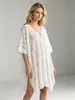 El nuevo y más vendido de Amazon estilo europeo y americano holgado sexy de encaje para cubrir, vestido playero de playa, protección solar para bikini para mujer, chal