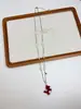 Collar Colgante Único de Diseñador con Cuentas de Caballo Rojo 2026 Cadena de Suéter Vintage para el Año Nuevo Accesorio de Moda para Mujer