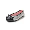 Sapatos Rasos de Couro Genuíno Color Block para Mulheres, Novo Estilo de Primavera com Laço Costurado e Design Color Block de Cano Baixo