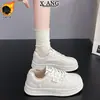 Piel Genuina Super Suaves Suela Gruesa Zapatos Blancos Zapatos de Mujer 2026 Otoño Invierno Nuevos Zapatos de Algodón Segunda Capa Zapatos Deportivos Casuales Zapatos de Tabla