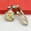Moda Versátil Hazte Rico Inmediatamente Tesoro Princesa Por Favor Hazte Rico Llavero Creativo Colgante para Bolso Artículo de Moda