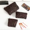 Bolsa de Maquiagem Estilo Ins com Estampa de Leopardo Portátil Grande Capacidade Bolsa para Armazenamento de Batom Bolsa Clutch Estampada Estilo Amazon