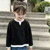 Camiseta elegante de manga larga para niña, nuevo modelo de primavera y otoño, con textura de gofre, efecto de dos piezas, top básico versátil y moderno para niños mayores