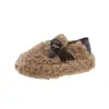Pantuflas de piel de oveja estilo francés para mujer, nueva colección de invierno 2026, suela gruesa, forradas de felpa, zapatos de algodón tipo slip-on fáciles de poner