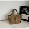 2026 Nova Bolsa Feminina Casual Retro de Ombro Grande Capacidade Bolsa de Mão Bolsa de Ombro Tendência Versátil Exportação