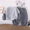 Conjunto de Ropa de Otoño para Niños 2026 Nuevo Estilo Coreano Moda para Niños Primavera y Otoño Sudadera de Manga Larga Conjunto de Dos Piezas para Mayorista