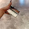 Pastillero de Alto Valor Incrustado de Diamantes Portátil Sellado Tamaño Pequeño Mini Caja Dispensadora Caja Portátil para Guardar Pastillas Hogareña Moderna