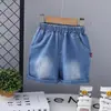 Shorts Jeans para Meninos Verão 2026 Novidade Roupa Infantil Calças Casuais de Cinco Pontos Roupas de Verão para Bebê Menino Calças Finas