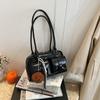 Bolsa de Trabajo para Commuter Ankora Roja para Axila para Mujer Gran Capacidad Nuevo Diseño de Nicho 2025 Bolso de Hombro Único