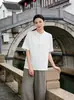 Camiseta Masculina Henley Texturizada de Zero Encolhimento Estilo Old Money, Nova Blusa Casual Solta Jacquard para Primavera/Verão