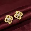 Pendientes de Diamante Completo Vajra Trébol de Cuatro Hojas Estilo Francés, Artesanía Tradicional, Diseño de Nicho, Pendientes Versátiles y Elegantes con un Toque de Alta Gama