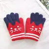 Luvas infantis quentes de inverno à prova de frio de veludo para alunos da creche e escola primária luvas de viagem para brincar luvas de tricô