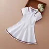 Vestidos de Niña, Estilo Universitario, Sencillo y Moderno para Niños Grandes, Falda Casual con Solapa para Bebé, Manga Corta