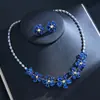 Aretes Collar Colgante Flor de Zirconia Cúbica Francesa Estilo Palacio Exquisito Exagerado Cadena para Clavícula Conjunto de Joyería de Moda con Personalidad