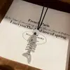 Colar de pérolas fritillary Ji sereia galvanizada a ouro real, corrente de clavícula simples francesa, colar retrô elegante e personalizado
