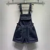 2026 Verão Novo Estilo Juvenil Macacão Curto Jeans Azul Profundo Moda Versátil Com Suspensório