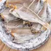 Pescado Salado Semi-Seco Secado al Sol Recién Hecho, Pescado Amarillo Pequeño Seco, Pescado Blanco Seco, Pescado Flor Amarilla, Especialidad Secada al Aire, Hecho en Casa por Pescadores
