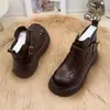 Botas de tornozelo Birkenstock de sola grossa estilo britânico para mulheres, nova coleção outono/inverno 2026, forradas com fleece para aquecimento, cabedal de couro, botas de algodão, que aumentam a altura, emagrecem, botas estilo Martin