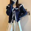 Suéter Azul Marino con Cuello Suave para Mujer, Otoño/Invierno 2026, Diseño Dulce de Encaje en Patchwork, Cárdigan de Moda y Adelgazante