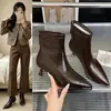 Botas Femininas Moda Tendência Coreana 2026 Estilo Outono/Inverno Nova Chegada Elegante Estilo Simples Botas Femininas Salto Médio Zíper Traseiro