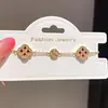 Pulsera de Flor de Circonita Chapada en Oro Real de 18 Quilates, Pulsera Estilo Palacio Retro, Joyería al por Mayor de Lujo Ligero y de Alta Gama