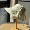 Sombrero de Protección Solar Nuevo Estilo Primavera y Verano, Delgado de Algodón Puro con Lunares Blancos y Negros y Moño, Sombrero de Sol Casual Versátil para Mujer, Moderno