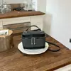 Bolsa de Lona e Couro de Luxo Leve para Mulheres, Nova Moda 2026 Versátil Bolsa de Ombro Transversal, Bolsa Tote Cesta para o Dia a Dia