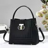 Bolsa Pequena Quadrada Retro Simples Estilo Coreano 2026 para Mulheres, Bolsa de Ombro e Transversal Quadrada Pequena da Moda Popular