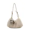 Bolsa de Pelúcia de Alta Textura Feminina 2026 Outono/Inverno Nova Bolsa de Ombro Único/Sob o Braço Retro de Grande Capacidade Bolsa Tote Fofa