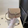 Otoño e Invierno Bolso cuadrado pequeño retro versátil avanzado sentong Qin bolso de hombro 2023 nuevo nicho estilo occidental bolso bandolera para mujer