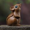 Sândalo Verde Esculpido Fofo Ornamento de Rato Zodíaco Rato Auspicioso Peça de Puxador Decoração de Mesa de Escritório Simples e Moderno