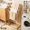 Perchero simple para uso doméstico, apartamentos de alquiler, almacenamiento en el dormitorio, perchero de pie, barra colgante vertical, simple y multifuncional