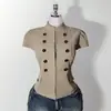 Top Cropped Estilo Retro Y2K com Gola Alta, Fechamento Duplo, Cintura Marcada, Caimento Justo, Manga Bufante, Colete de Trabalho de Manga Curta