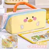 Estuche Multicapa de Alta Capacidad y Estilo para Niñas con Diseño de Animales de Dibujos Animados y Bloques de Color, Caja de Almacenamiento Multifuncional para Papelería
