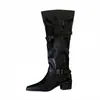 Botas Western Cowboy Femininas Estilo Retro Novo Inverno 2026 com Bico Quadrado, Salto Grosso, Fivela de Cinto e Cano Longo Franzido