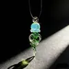 Colgante de medusa de cristal puro hecho a mano en Zibo Collar de cristal Regalo Artesanía de alta gama cultural y creativa Regalo de joyería Colgante Regalo
