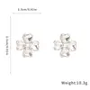 Brincos de Flor de Vidro Exquisitos Agulha de Prata Franceses Brincos de Tarraxa Leve Luxo High-End Brincos de Moda com Temperamento e Senso de Design de Nicho