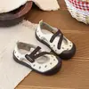 Sandálias Fechadas para Crianças 2026 Novo Estilo de Verão Sapatos Aquáticos Macios Antiderrapantes para Meninas Sapatos de Praia Versáteis da Moda para Meninos