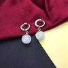 Moda japonesa y coreana dulce elegante inteligente simple fresca joyería para orejas flor de coche hebilla de oreja de ópalo femenina al por mayor