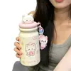 Taza aislada linda con temática de gato y compartimento para té, con cordón portátil, hecha de acero inoxidable 316, adecuada para estudiantes, y disponible para venta al por mayor y pedidos personalizados.