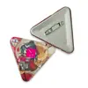 Botão de lata triangular, personalização de botão bidimensional de desenho animado de anime, botão de formato especial