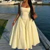 Verão 2026 Novo Estilo Transfronteiriço Europeu e Americano Comércio Exterior Moda Feminina Fresco e Doce Estampado Gola Quadrada Retalhos Bodycon Vestido
