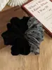 Scrunchie de Veludo Coreano com Organza e Bolinhas para Mulheres, Acessório de Cabelo para Coque de Luxo Leve de Outono e Inverno