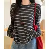 Camiseta de manga larga a rayas grises y bloques de color, estilo coreano, corte relajado para mujer, nueva colección otoño 2026, cuello redondo, ajuste holgado y diseño fluido