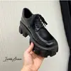 Mocasines de cuero genuino de suela gruesa estilo Liu Wen para mujer, zapatos de plataforma que aumentan la altura, zapatos de charol estilo británico pequeños, zapatos casuales con cordones