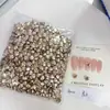 Pacote Completo de Acessórios para Nail Art de Fundo Pontiagudo Atacado, Strass Quadrados Brilhantes Grandes e Pequenos na Cor Champagne Formato de Ovo de Pombo para Decoração de Nail Art