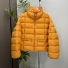 Chaqueta corta de plumón de moda con cuello alto estilo tijera para mujer, Moda Invierno 2026, Abrigo acolchado cálido para figuras petite