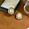 Brincos Redondos Geométricos de Pérola Elegantes Retrô Franceses, Brincos de Prata com Agulha de Luxo Leve e de Nicho de Alta Qualidade, Brincos de Moda Feminina