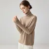 Novo suéter de caxemira outono e inverno com gola alta sobreposta, design vazado texturizado, top base de tricô simples e estiloso